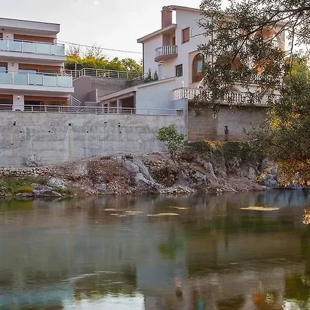 Apartman Adet Blagaj